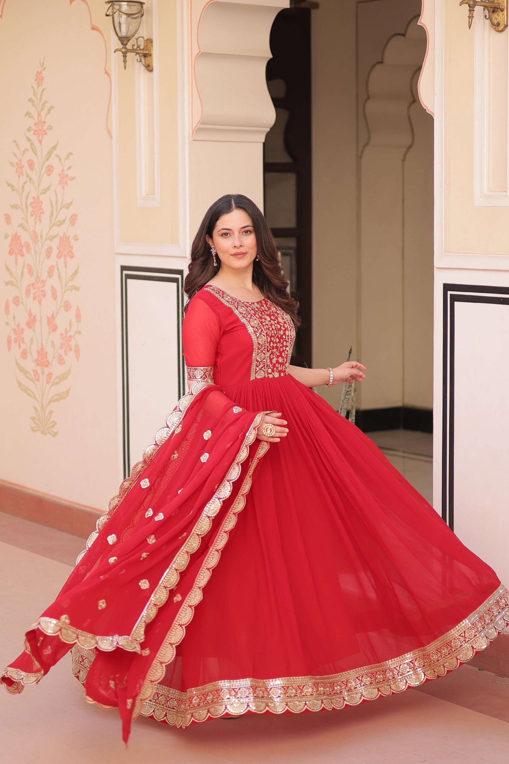 PRIMIUM GOWN'S
